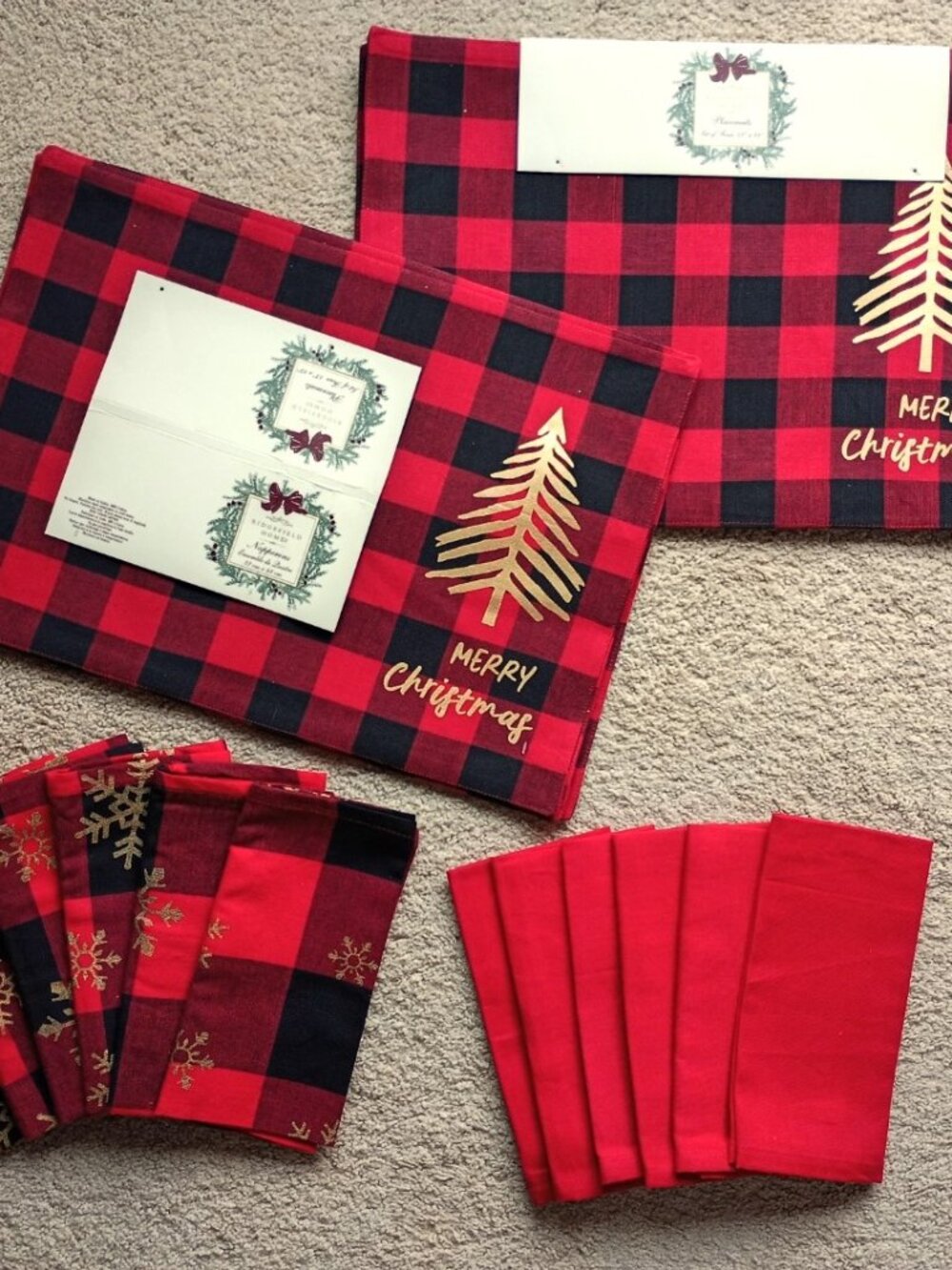 Ridgefield Home Christmas Red Black Buffalo Plaid Placemats & Napkins Set of 8
